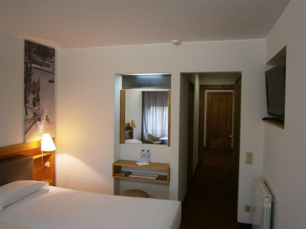 Parque Do Rio Ofir Hotel เอสโปเซนเด ภายนอก รูปภาพ
